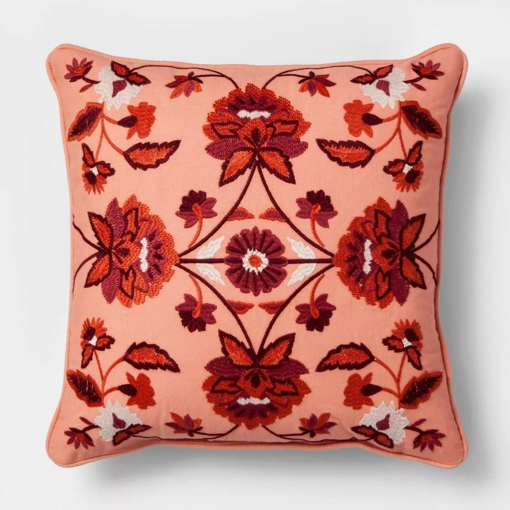 🆕 2pk THRESHOLD Embroidered Floral Throw Pillow